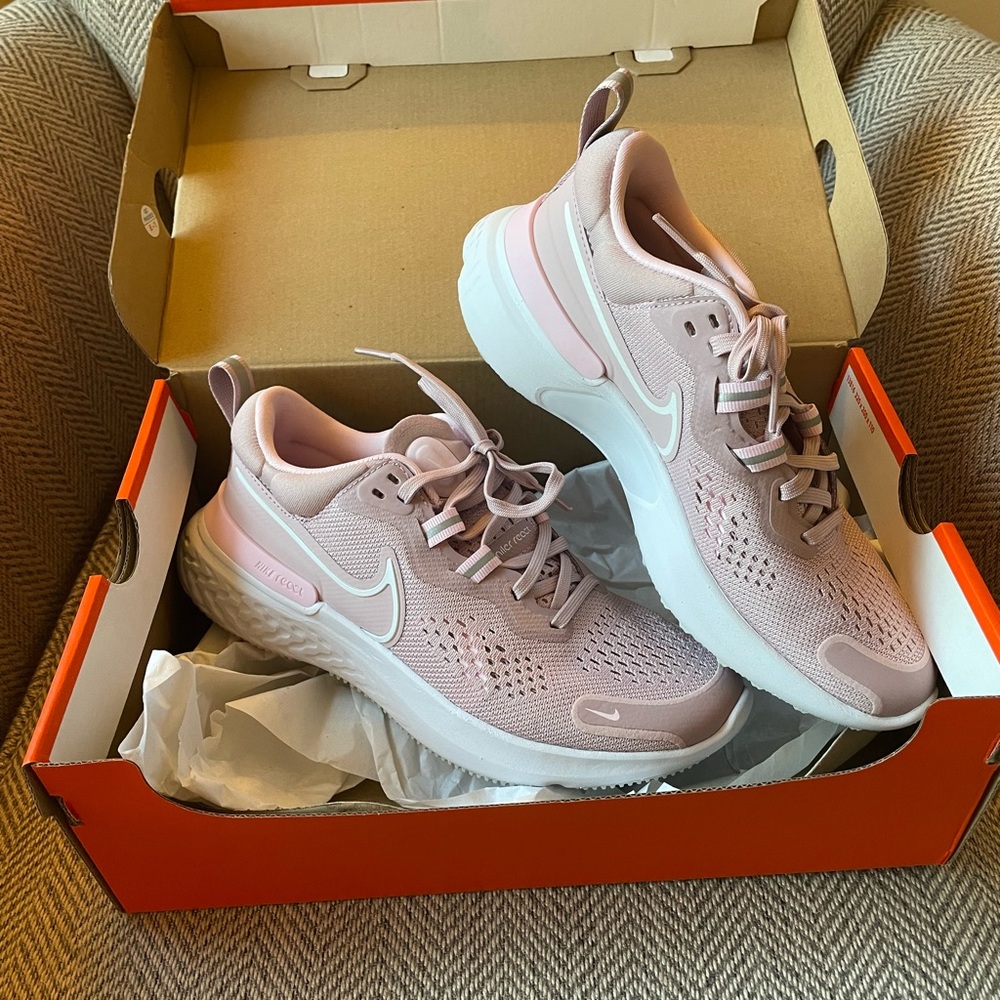 Nike React Miler 2 Tennis Shoes